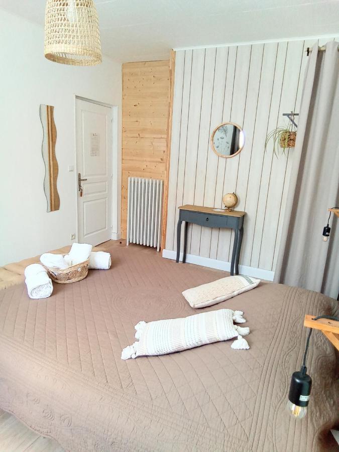 L'Instant... Hotel Marolles-sous-Lignieres Eksteriør billede
